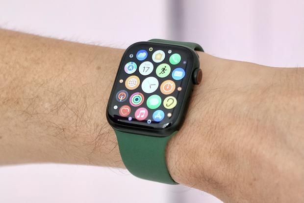 Chọn Apple Watch S7 màu nào cho hợp phong thủy?