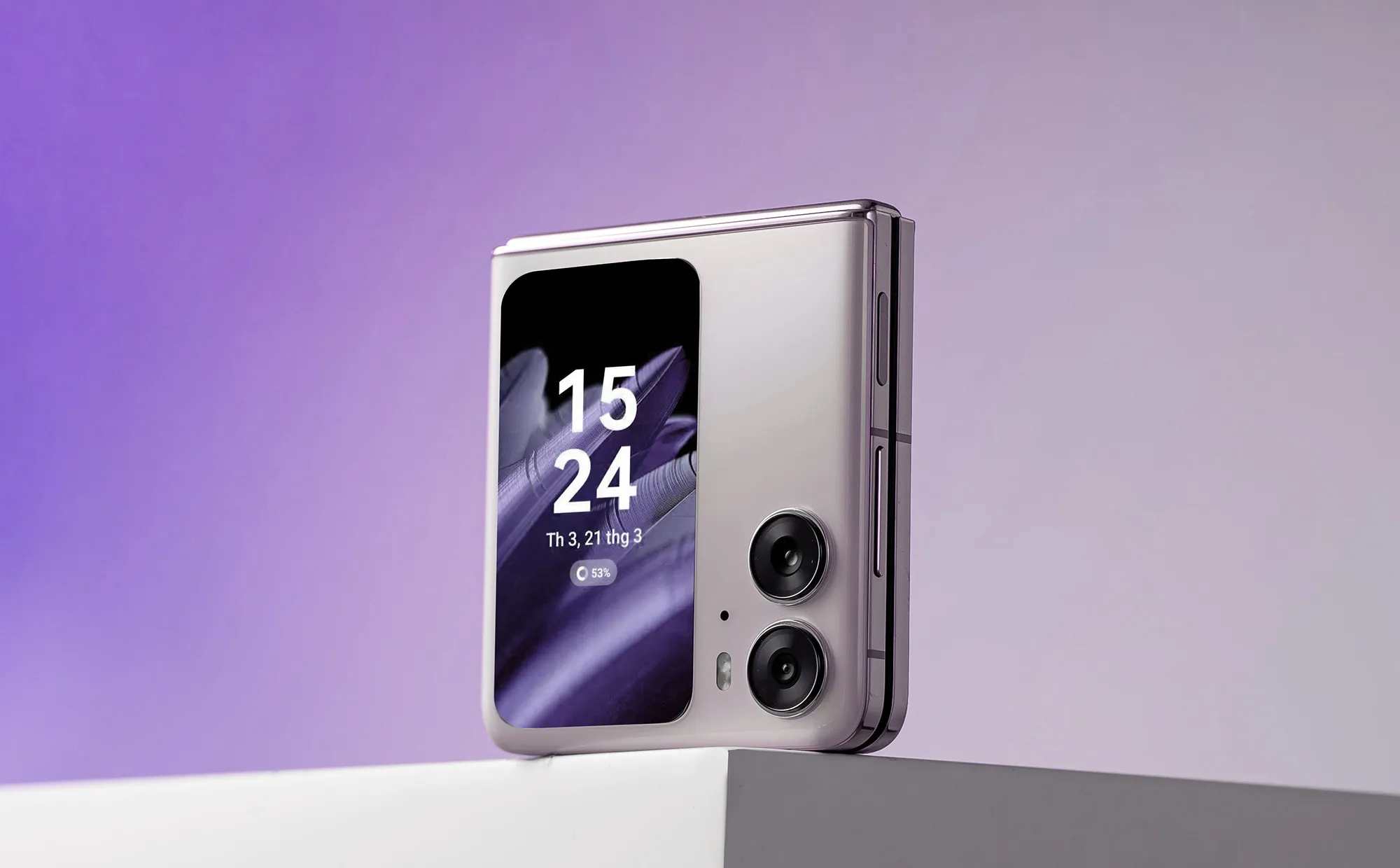 Oppo Find N2 Flip chính thức mở pre-order tại FPT Shop với mức ưu đãi lên đến 5 triệu đồng