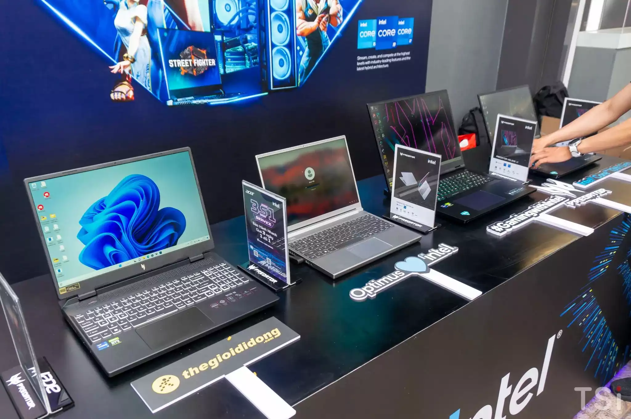 Acer tung thế hệ Gaming Laptop cao cấp dùng vi xử lý Intel Core thế hệ 13