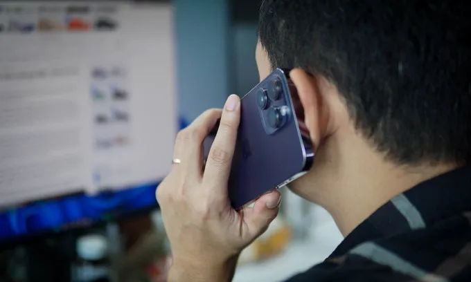 Hơn một triệu sim bắt đầu bị khóa hai chiều