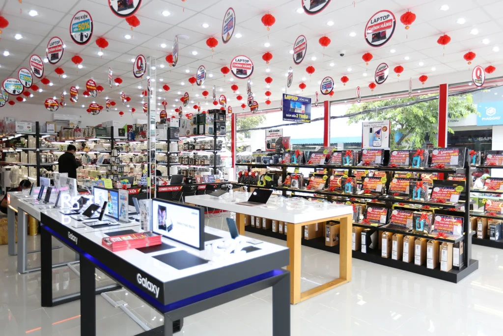 back to school fpt shop 4
