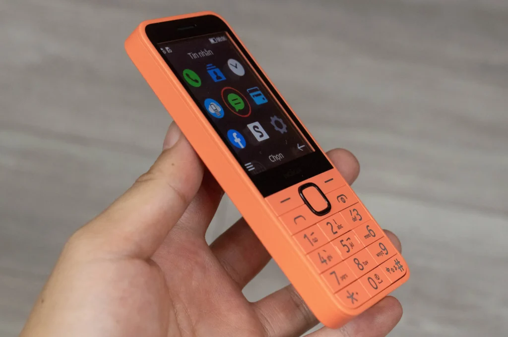 nokia 220 4g cuc gach 5