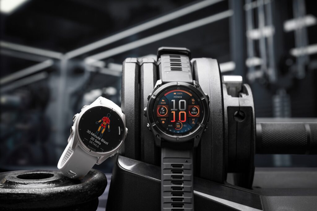 garmin gioi thieu fenix 8 series 3
