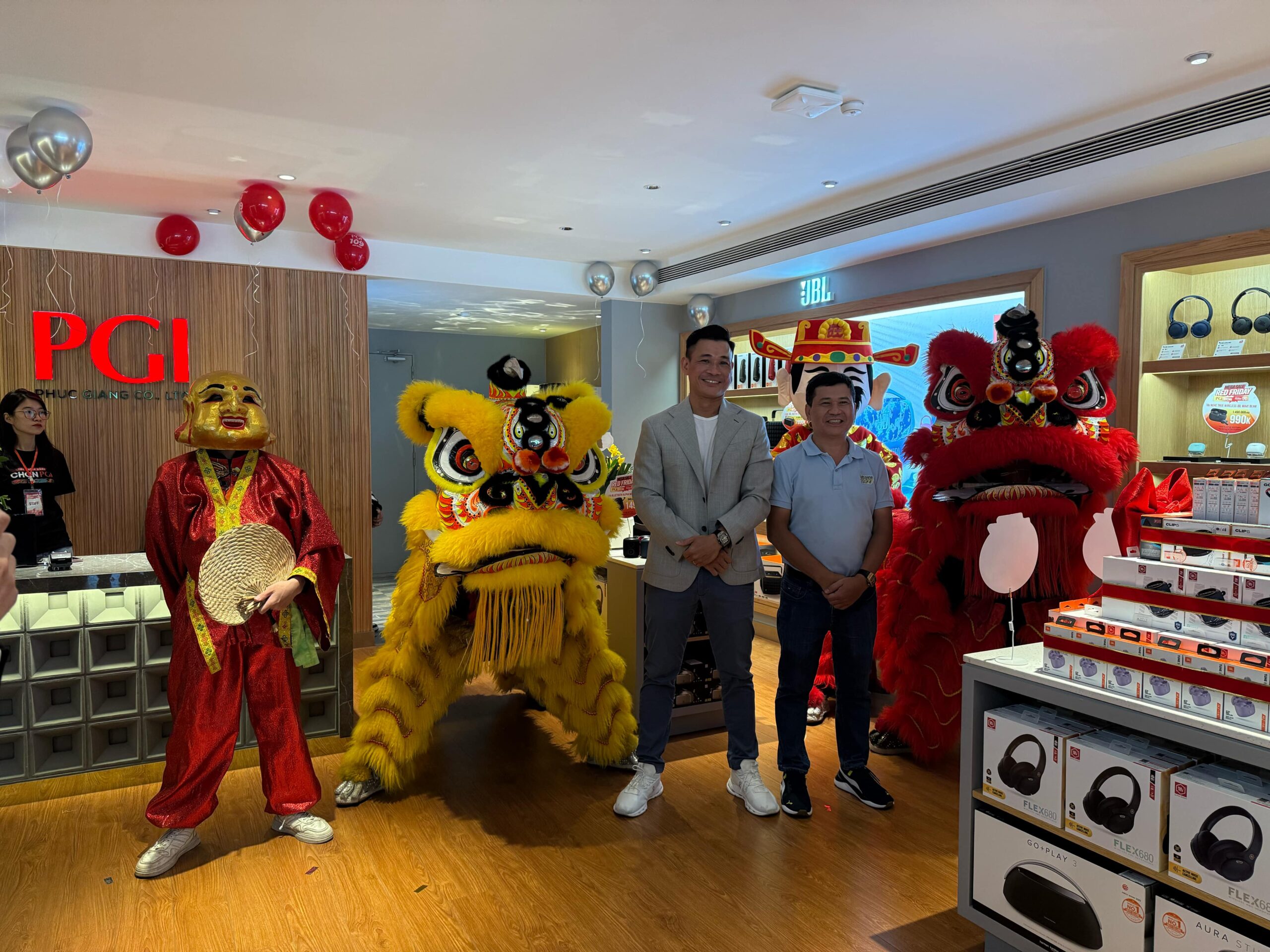 PGI Store Hà Nội khai trương không gian trải nghiệm và mua sắm cao cấp