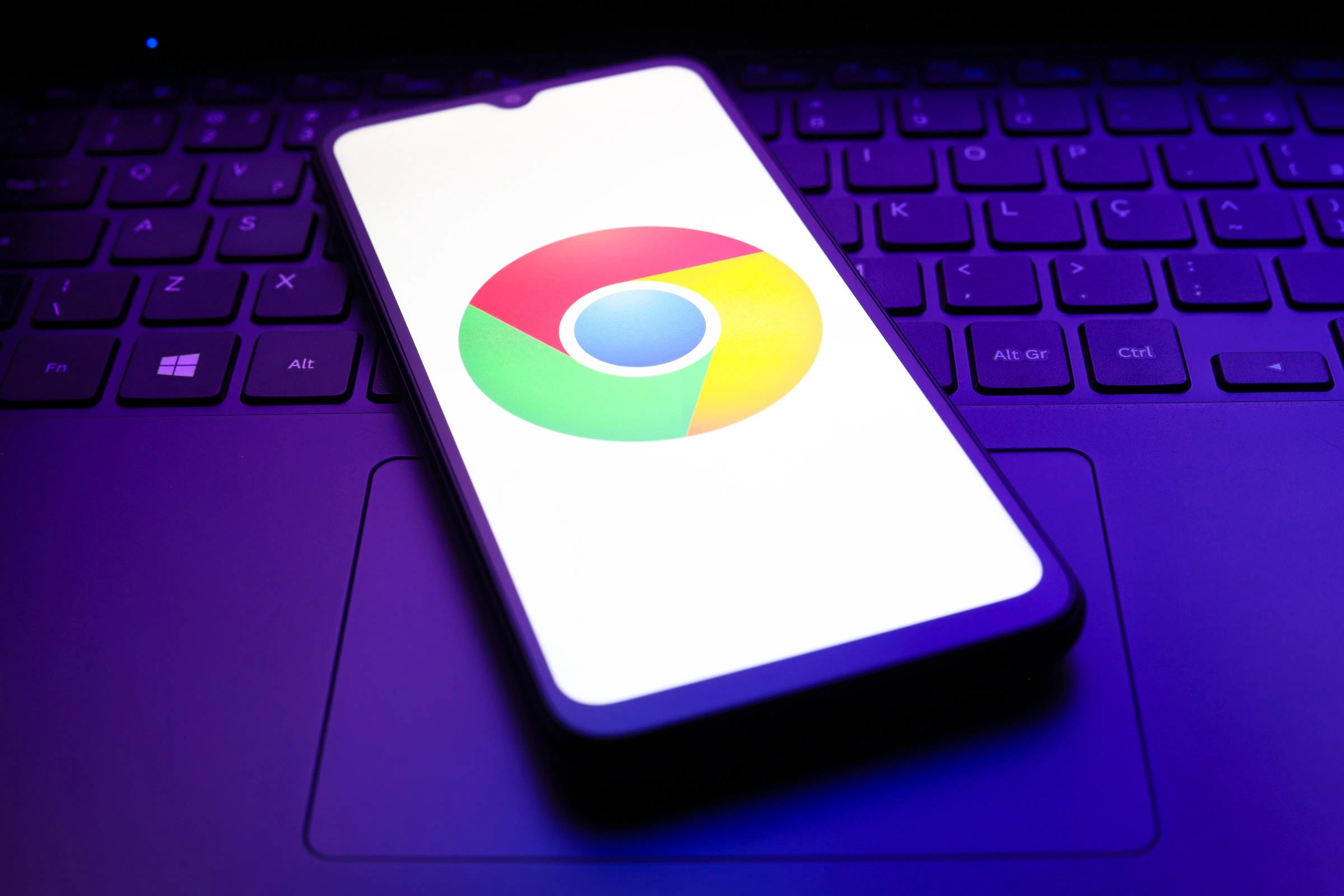 Trình duyệt Chrome bị tấn công, người dùng cần đổi mật khẩu ngay