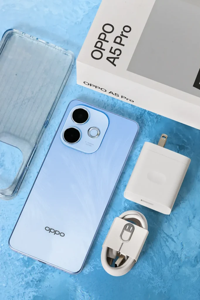 vua do ben oppo a5 pro ra mat 3