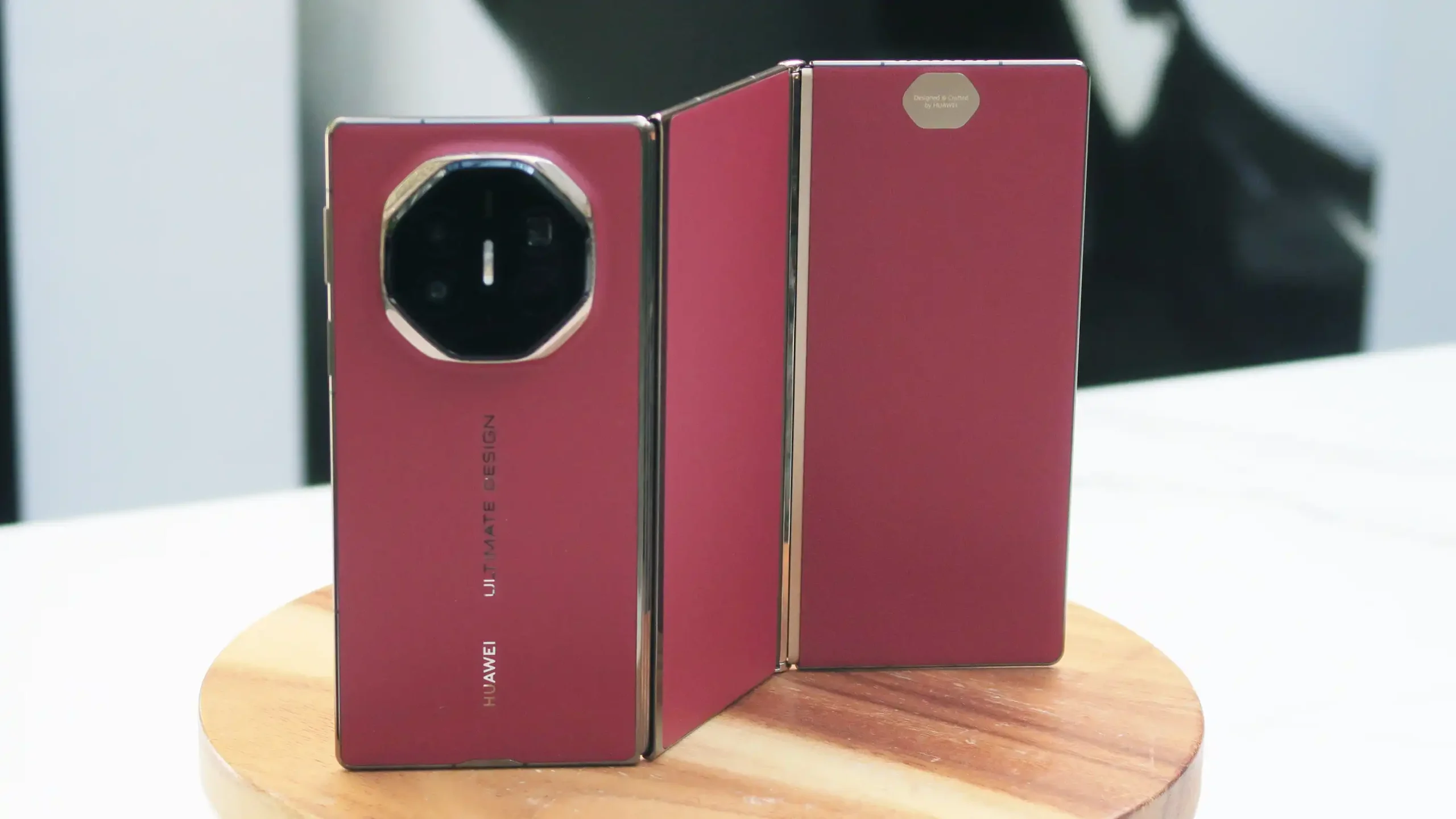 Huawei báo lãi lớn bất chấp trừng phạt từ Mỹ