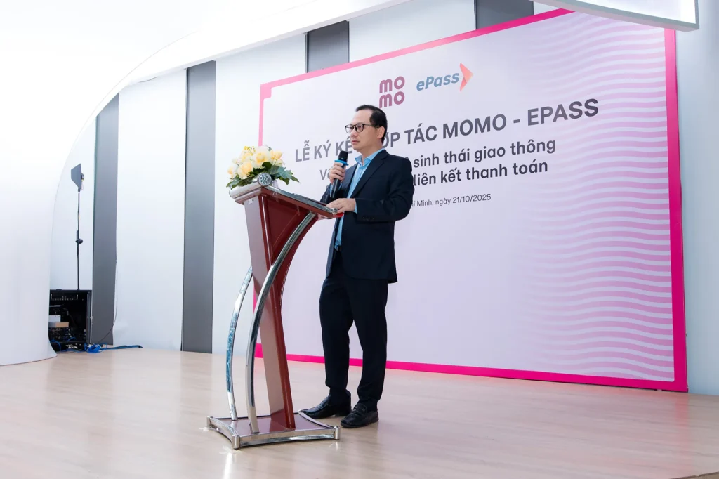 momo hop tac epass 2