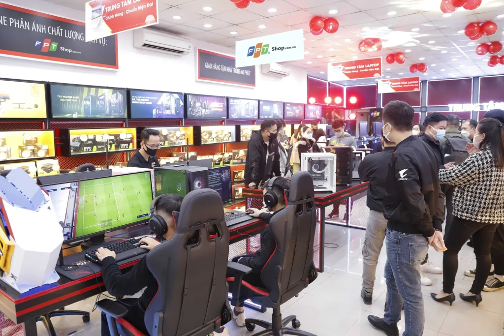 fpt shop dau tu he thong lap rap pc e power 3