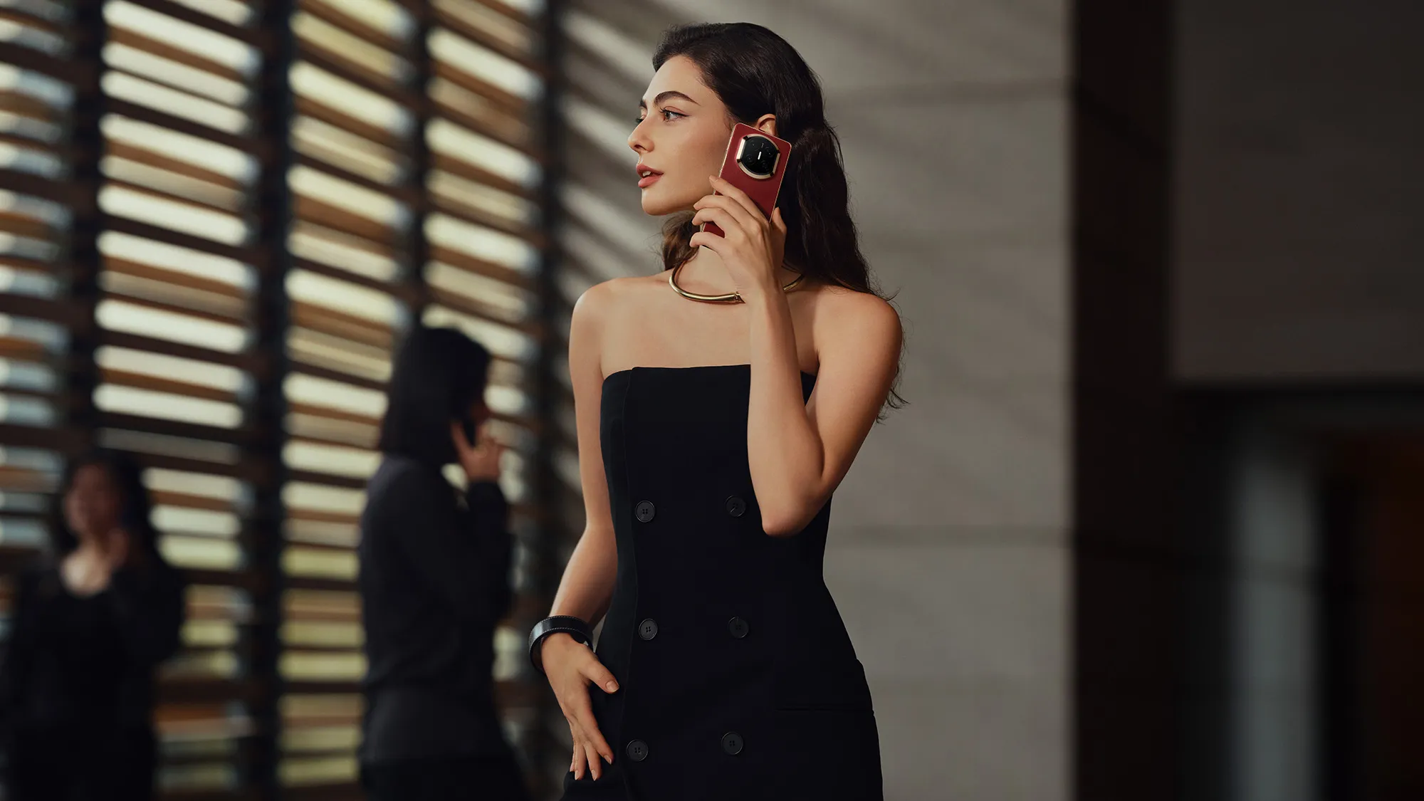 Huawei tái xuất thị trường smartphone Việt Nam với Mate X7 