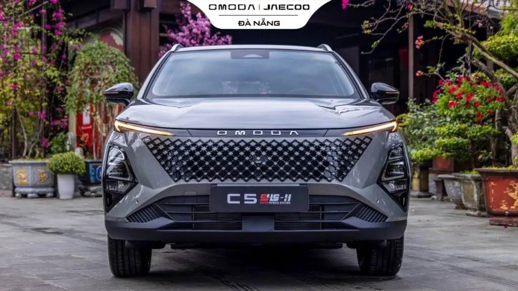 Omoda C5 SHS-H nhìn ngang
