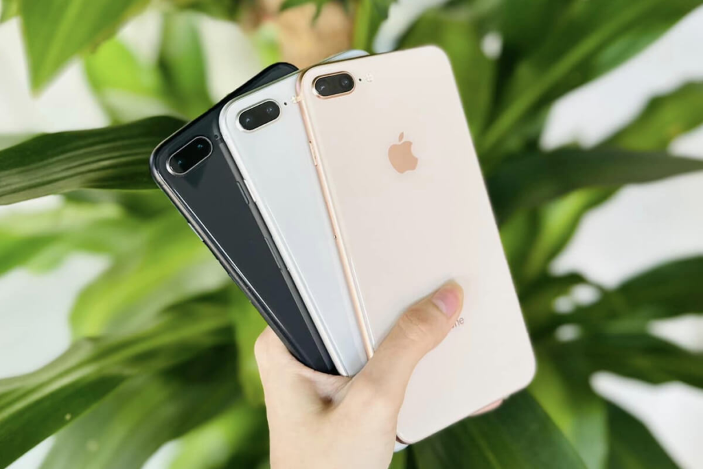 co nen mua iphone cu nam 2026 1