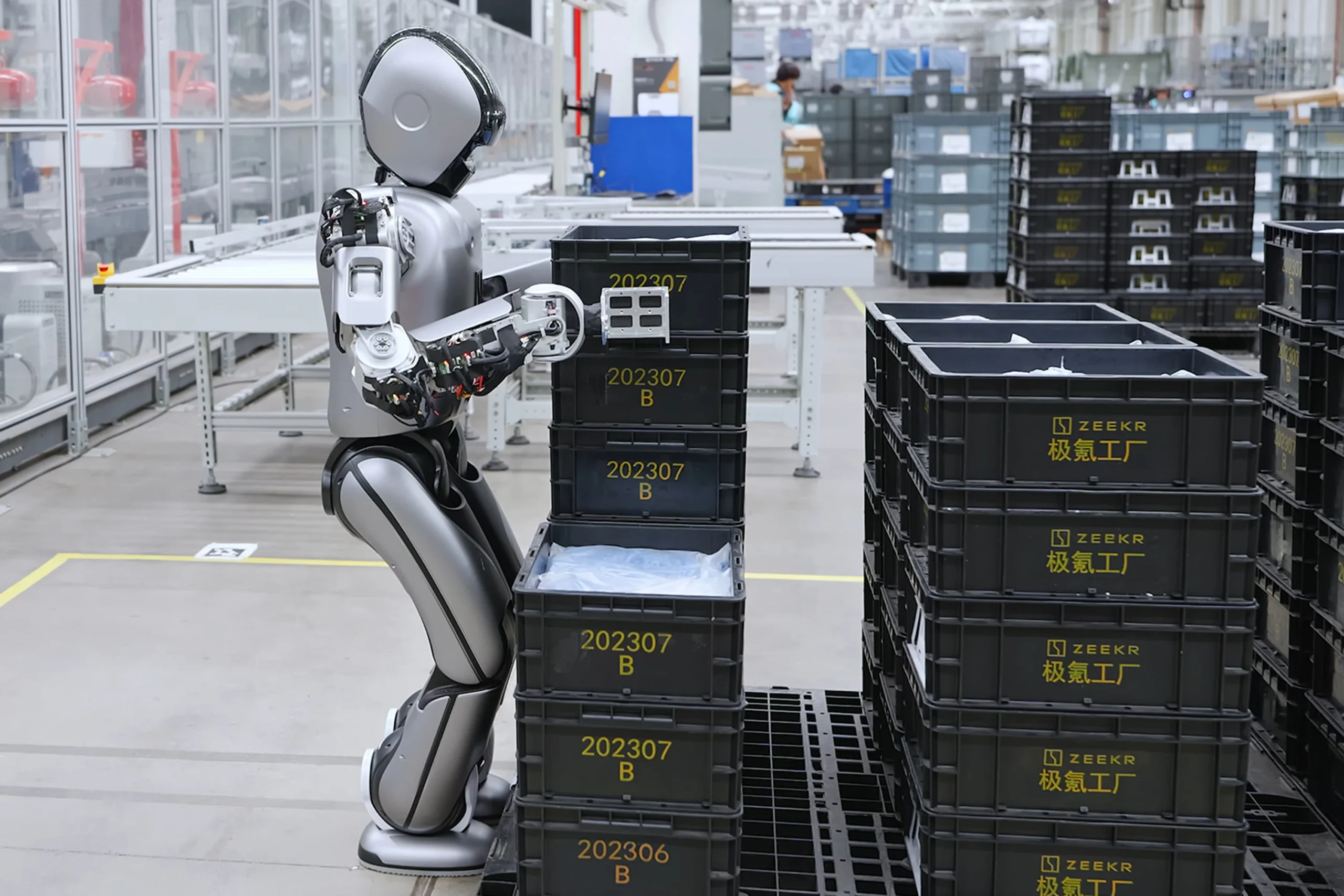 Foxconn muốn sản xuất robot hình người tại Việt Nam