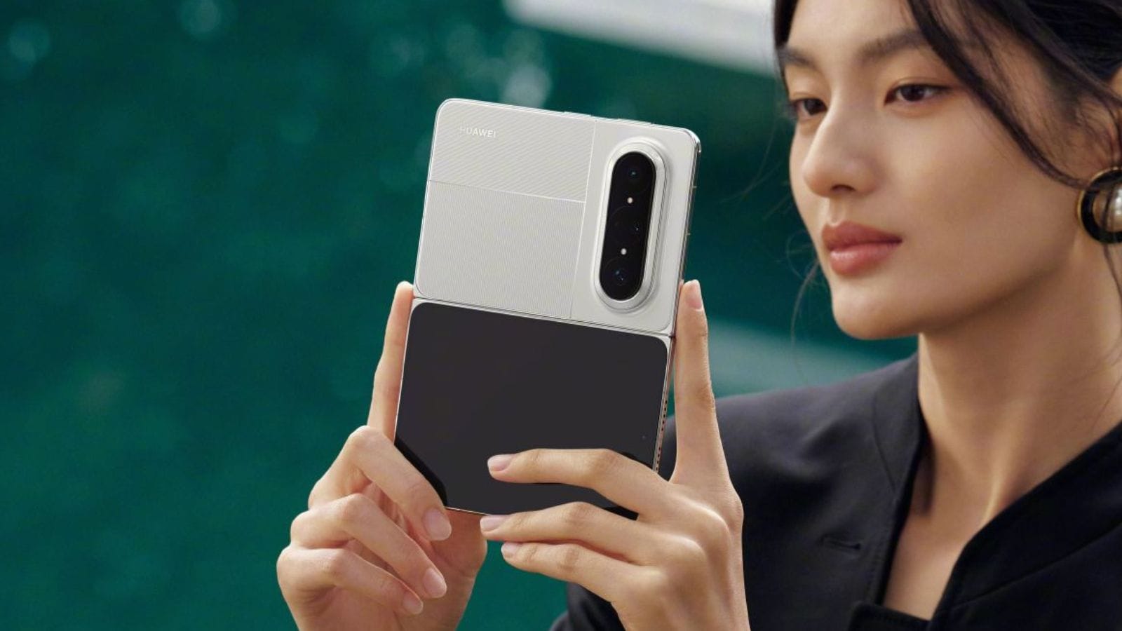 Huawei Pura X Max lộ rõ tham vọng mở đường cho smartphone gập màn hình rộng