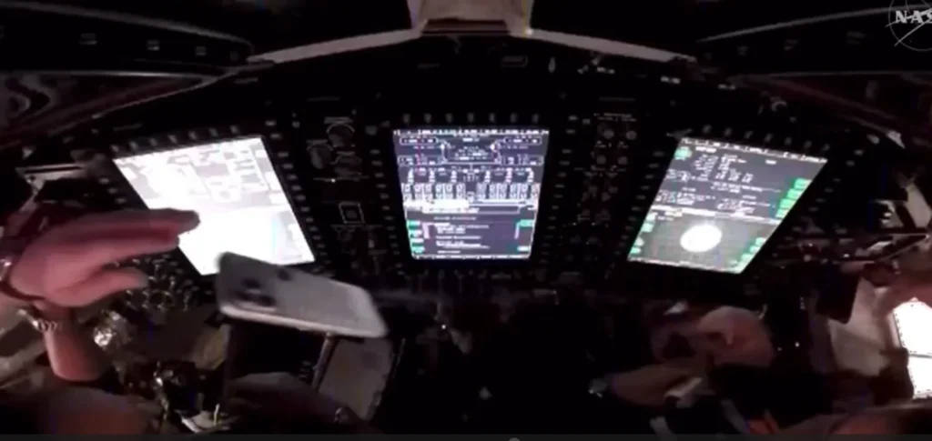 nasa dung iphone tren artemis ii 2