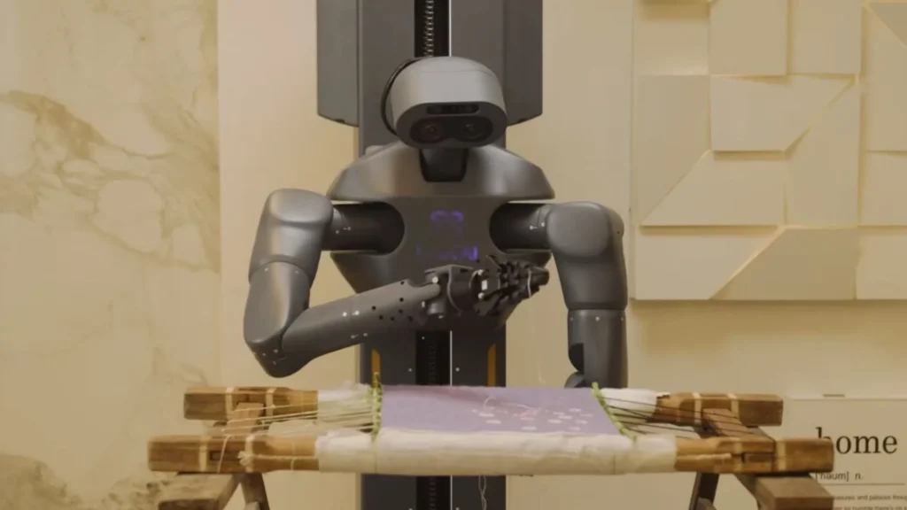 robot osin trung quoc nau an don phong 3