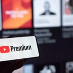 Sai lầm khiến bạn trả tiền YouTube Premium đắt hơn 30%