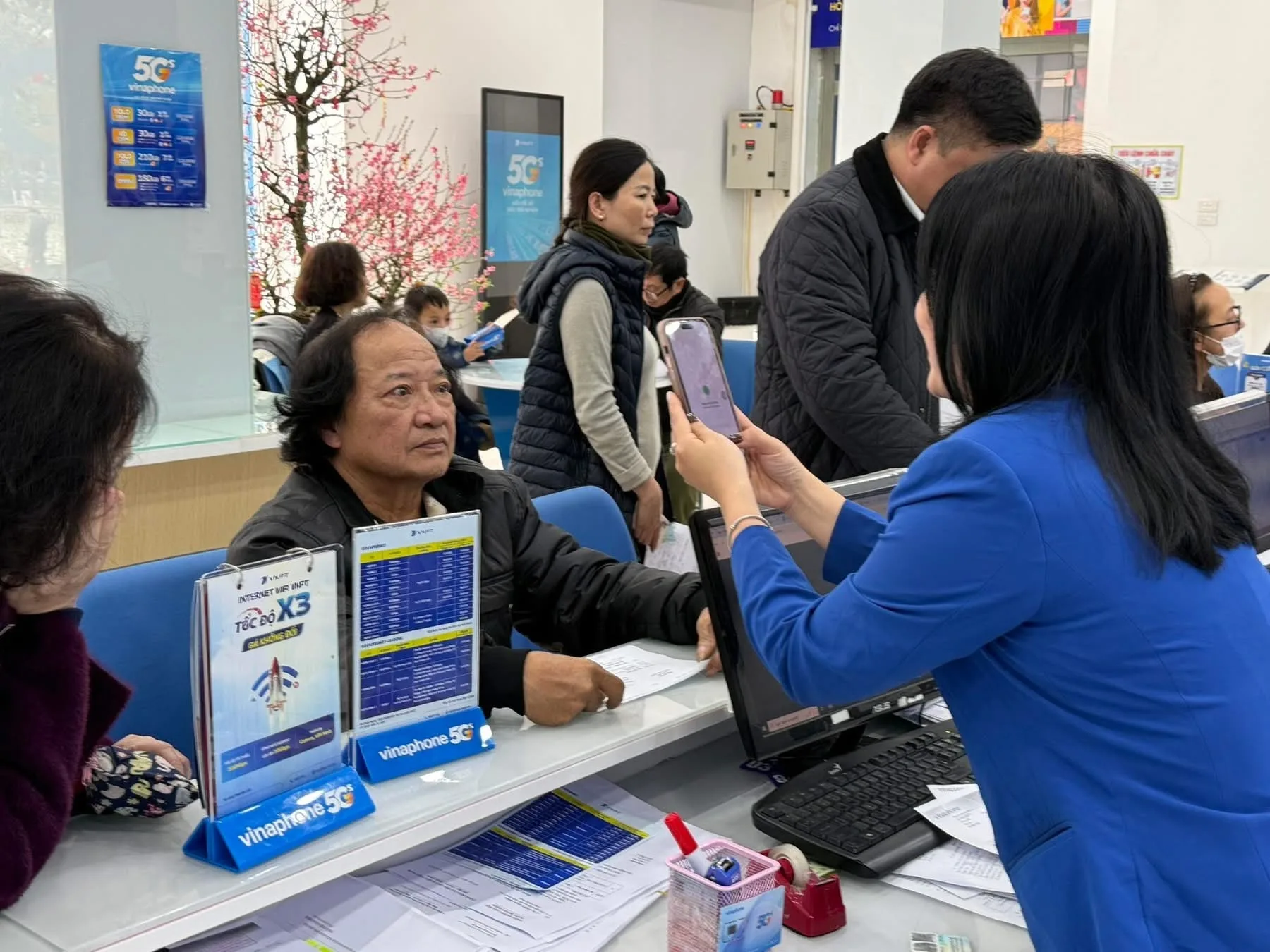 Hướng dẫn xác thực thông tin thuê bao VinaPhone qua MyVNPT