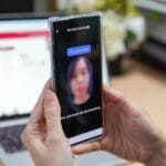 Cách xác thực thuê bao người Việt ở nước ngoài - Tech30s