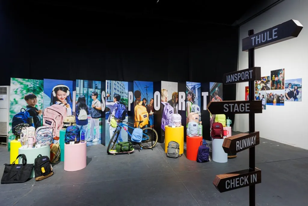 hdgroup ra mat jansport va thule tai viet nam 2