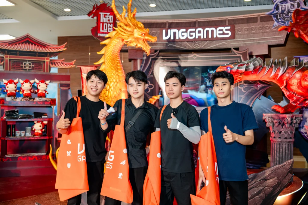 gamers lead the play bung no trai nghiem 4