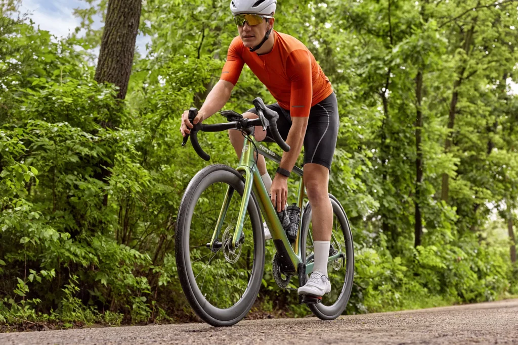 garmin vong deo tay thong minh cirqa 4