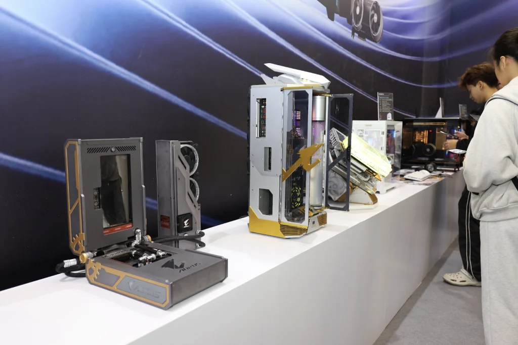 GIGABYTE RTX AI PC 3