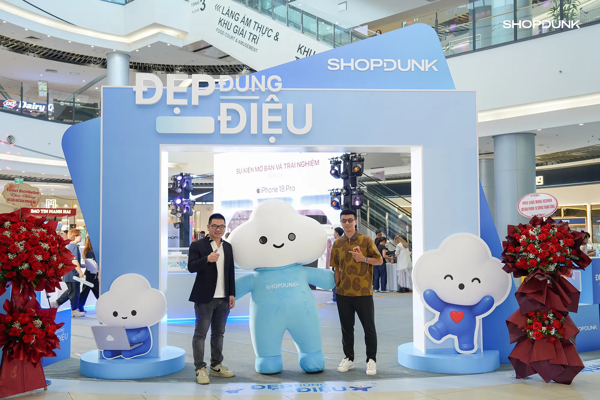 Từ sự kiện bàn giao iPhone 18 Pro, ShopDunk đưa định vị 'Đẹp Đúng Điệu' ra không gian thực
