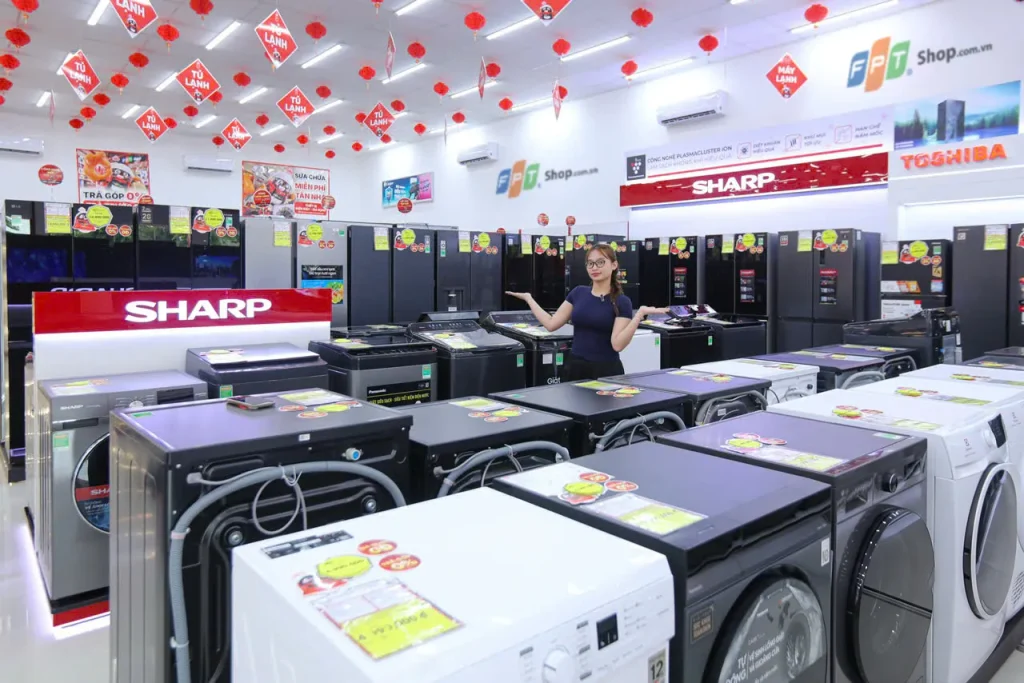 fpt shop mien phi cong sua chua thiet bi