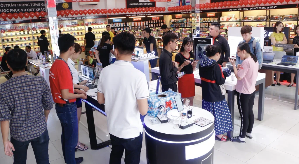 fpt shop uu dai cong nghe ngay phu nu viet nam 1